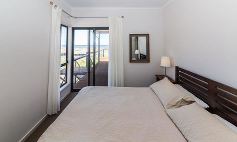 20 Lady Bay Road - Redcliffe Tourism 1
