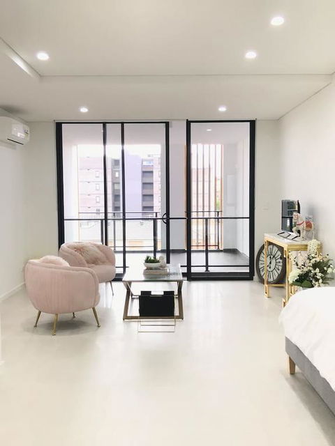 206 Kalina Apartments 1 Bedroom - Redcliffe Tourism 3