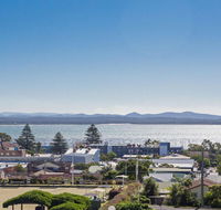 211 'The Landmark' 61B Dowling Street - Resort Style holiday with pool games room  restaurant - Redcliffe Tourism