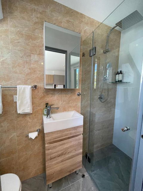 Brand New Furnished Studios - Redcliffe Tourism 3