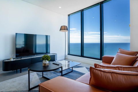 CASSA BEACHFRONT - Breathtaking Oceanview Apartment - Redcliffe Tourism 1