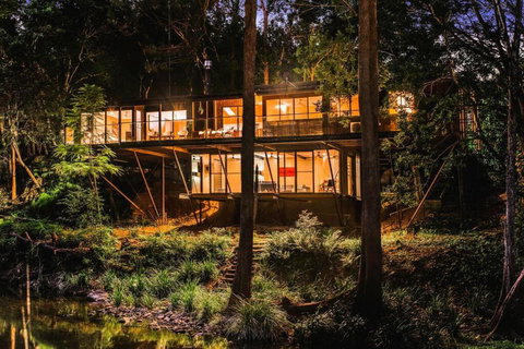 Creek House - Redcliffe Tourism 0