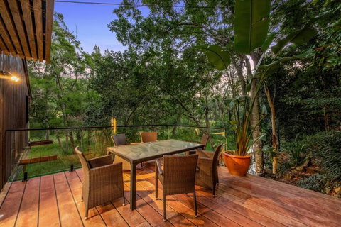 Creek House - Redcliffe Tourism 4