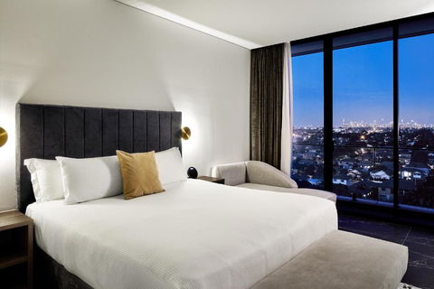 Crowne Plaza Sydney Burwood, An IHG Hotel - Redcliffe Tourism 1