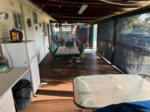 Dhu Drop Inn - Redcliffe Tourism 4