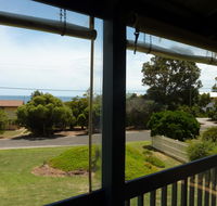 31 Elizabeth Crescent - Redcliffe Tourism