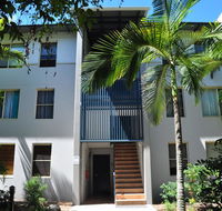 32/15 Rainbow Shores - Unit overlooking bushland with shared swimming pool spa and tennis court - Redcliffe Tourism