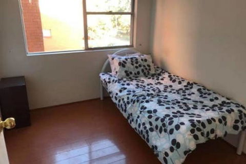 3BR Quiet & Convenient Area Of Parramatta UWS - Redcliffe Tourism 3