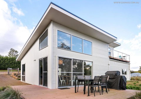 4 King Or 8 Single Beds WiFi, Netflix, Pet Friendly - Redcliffe Tourism 0