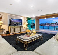 4.5 Million Dollar Surfers Paradise Dream Mansion - Redcliffe Tourism