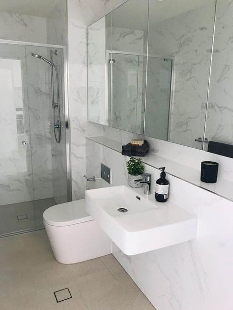 404 Kalina 2 Bedrooms - Redcliffe Tourism 3