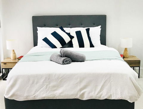 406 Studio Apartment - Redcliffe Tourism 0