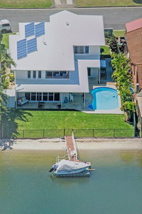 5 Star Water Front Luxury Rooms Ava Gold Coast