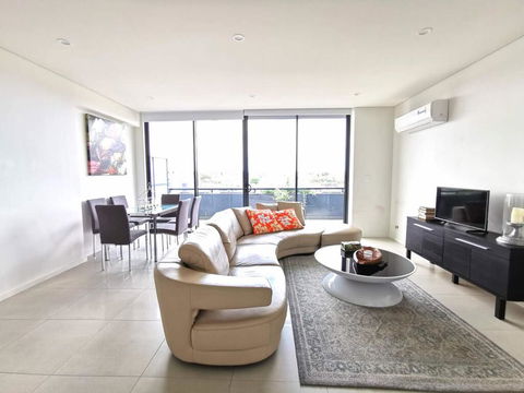 504 2 Bedroom In Kalina Serviced Apartments - Redcliffe Tourism 1