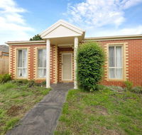 6 CAN STAY CENTRAL GLEN WAVERLEY - Redcliffe Tourism