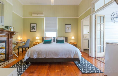 99 Kirkland Bed & Breakfast - Redcliffe Tourism 2