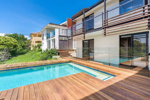 A PERFECT STAY - The Lookout - Redcliffe Tourism 1