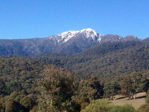 A View To A Hill - Redcliffe Tourism 2