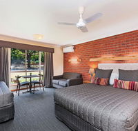 AAt 28 Goldsmith Motel - Redcliffe Tourism