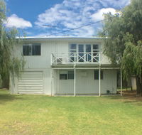 Abbey Beachviews - Redcliffe Tourism