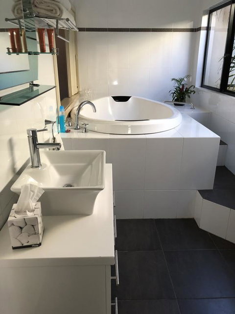 About Time Retreats- Studio Seven - Redcliffe Tourism 1