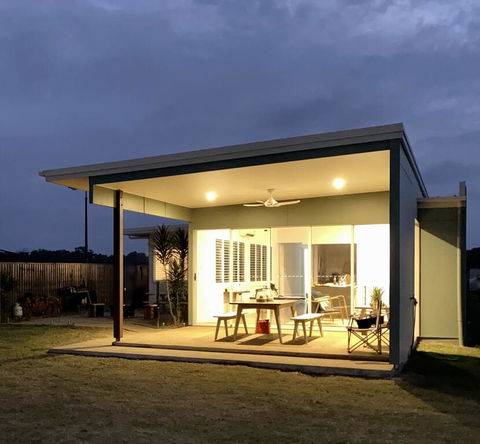 Absolute Beachfront & Secluded New Home - Redcliffe Tourism 1