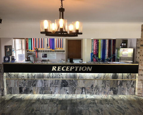 Acacia Motor Lodge - Redcliffe Tourism 1