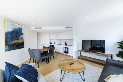 Accommodate Canberra - Northshore - Redcliffe Tourism 2
