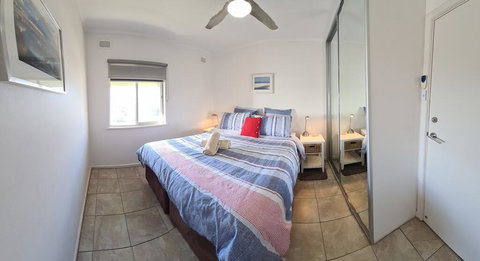 Acushla Accommodation Esplanade Living Self Check-In Self Check-Out - Redcliffe Tourism 2