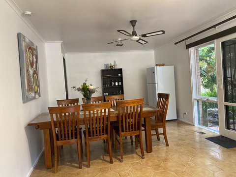 ADA Homestay - Redcliffe Tourism 2