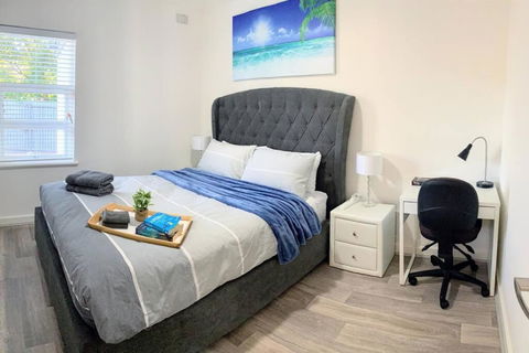 Dishwasher,ac,dryer Campbelltown Courtyard East - Redcliffe Tourism 0