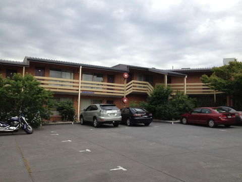 Essendon Motel - Redcliffe Tourism 2