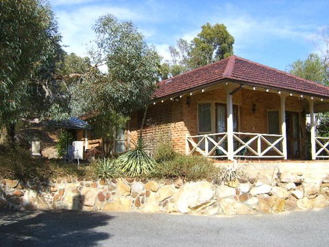 Eleebana Guest House - Redcliffe Tourism 0