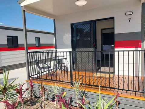 Emerald Tourist Park - Redcliffe Tourism 1