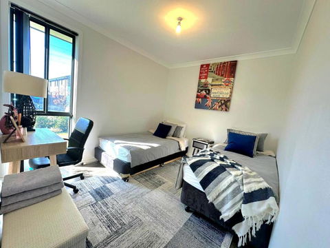 Entire 2br, Hideaway - Redcliffe Tourism 2