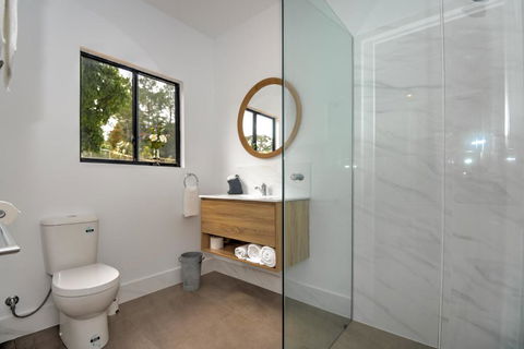 Eumundi Cottages - Cottage 2 - Redcliffe Tourism 4