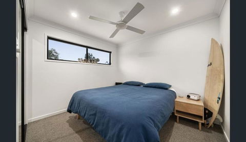 Exquisite Family Home & Pool - Redcliffe Tourism 2