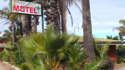 Foundry Palms Motel - Redcliffe Tourism 1