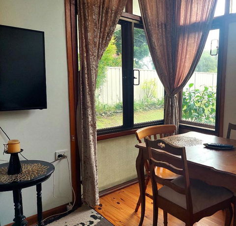 Front Apartment At The Cottage- 2 Bedrooms - Geneva In Kyogle - Redcliffe Tourism 0