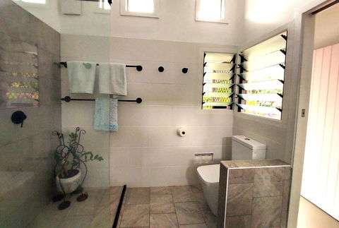 Front Apartment At The Cottage- 2 Bedrooms - Geneva In Kyogle - Redcliffe Tourism 4