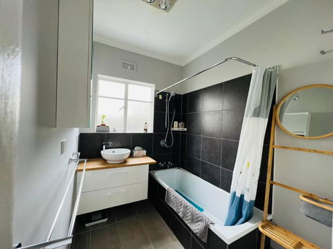 Garden House 15 Min To Hobart CBD - Redcliffe Tourism 2