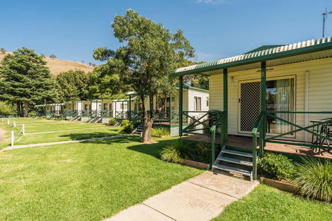 Gundagai Cabins & Tourist Park - Redcliffe Tourism 3