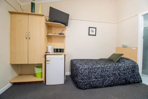 Gundagai Motel - Redcliffe Tourism 3