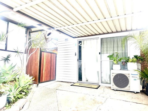 Happy Studio In NewCastle - Redcliffe Tourism 3