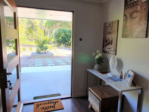 Ibis 9 House - Redcliffe Tourism 3