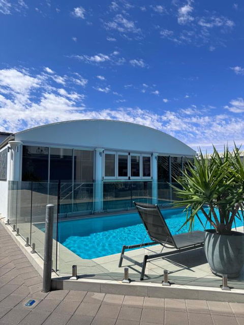 Ibis Styles Broken Hill - Redcliffe Tourism 3