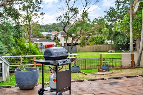 Humble Abode - Redcliffe Tourism 0
