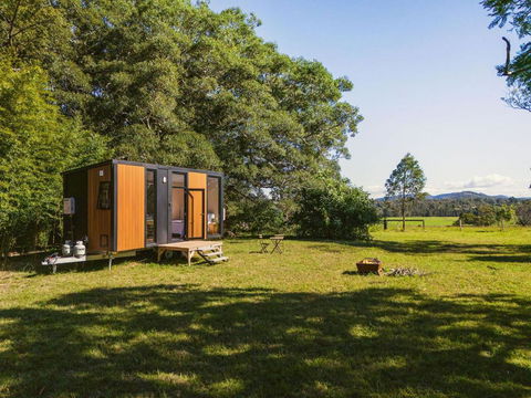 Huntingdon House By Tiny Away - Redcliffe Tourism 0