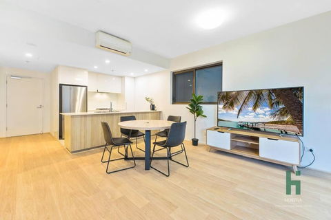 Hurstville Pearl 2 Bedroom Apt - Redcliffe Tourism 0
