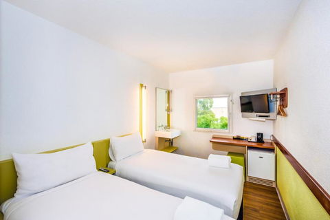 Ibis Budget - St Peters - Redcliffe Tourism 3